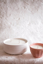 Load image into Gallery viewer, Gezellig Soy Candle