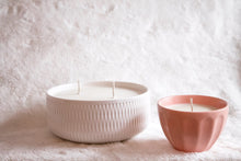 Load image into Gallery viewer, Gezellig Soy Candle